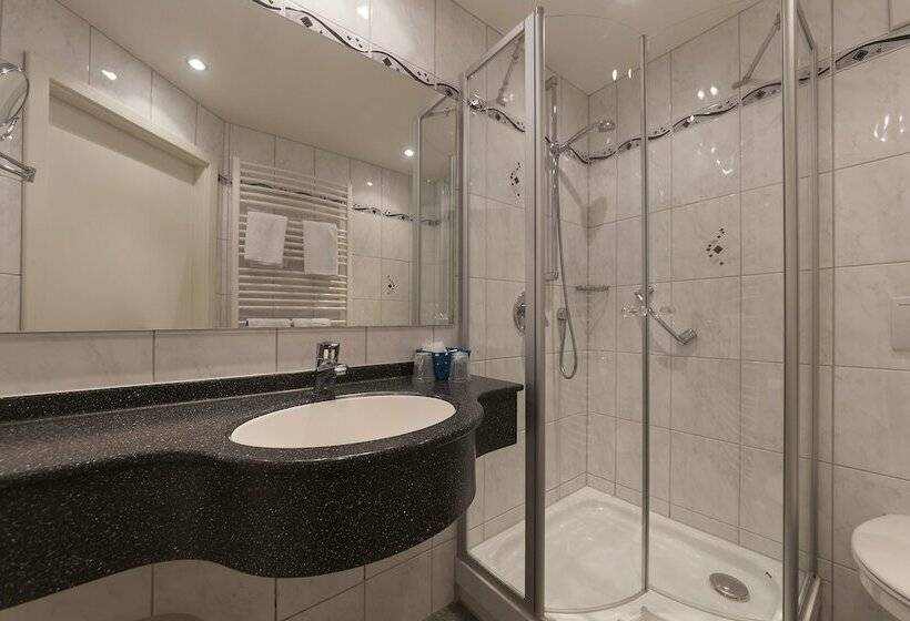 テラス付きスタンダードルーム, Restaurant Hansjakob