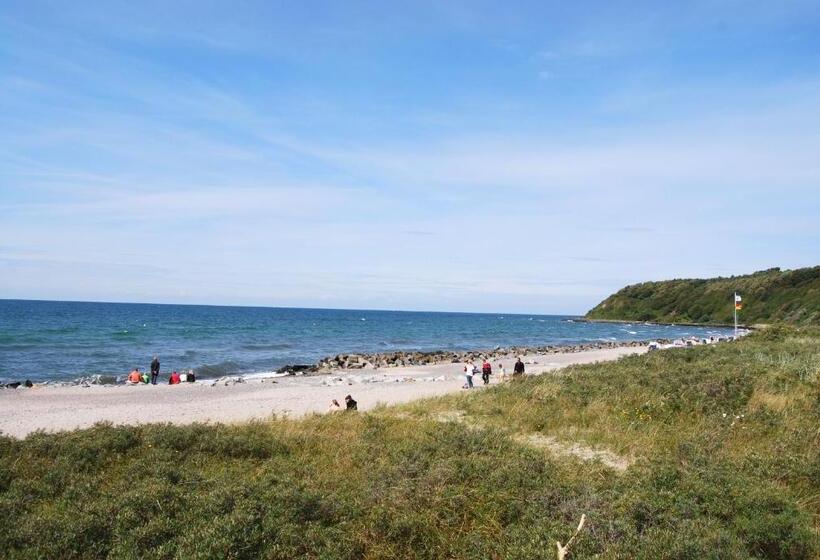 Номер Стандарт, Hiddensee Hitthim