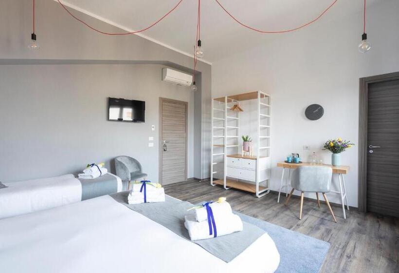 اتاق استاندارد سه نفره, Miceli  Civico 50