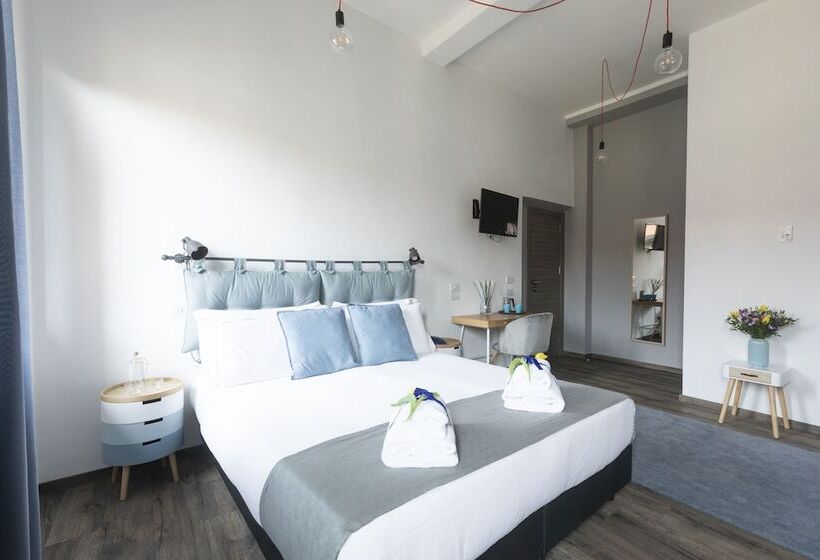 اتاق سوپریور سه تخته, Miceli  Civico 50