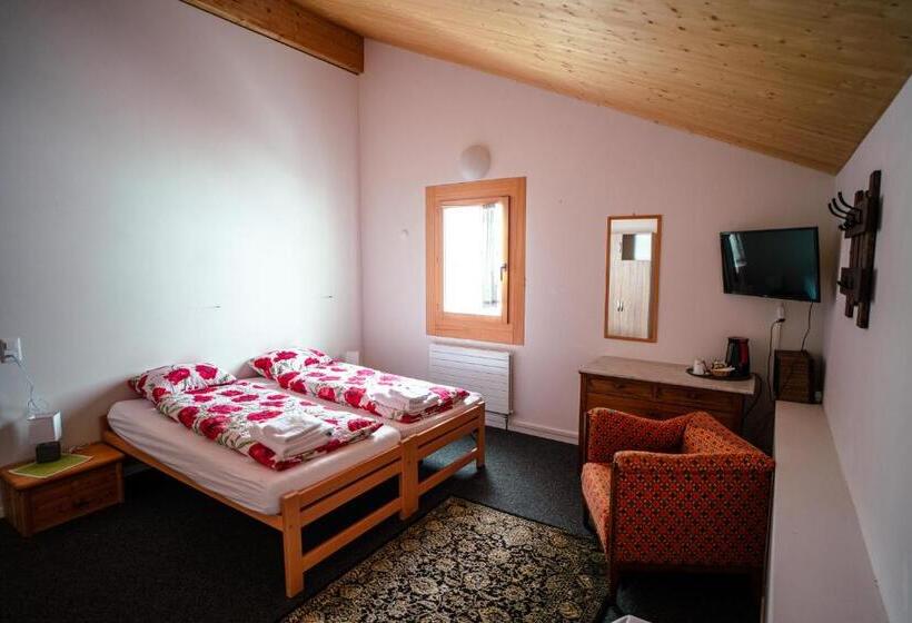 غرفة قياسية حمام مشترك, Ospizio La Veduta