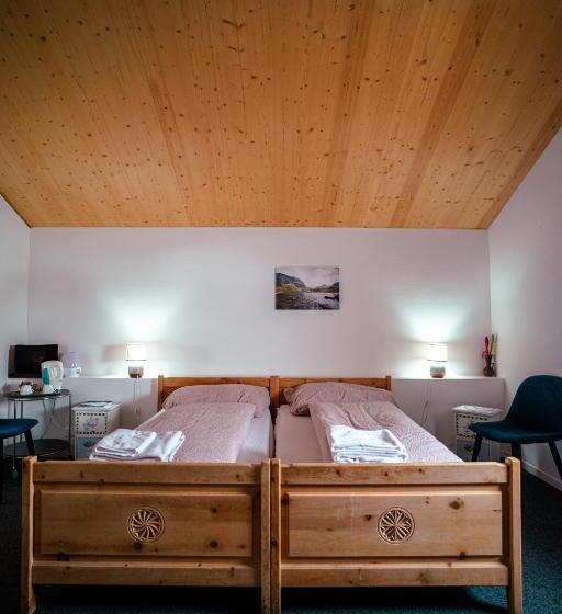 غرفة قياسية رباعية حمام مشترك, Ospizio La Veduta