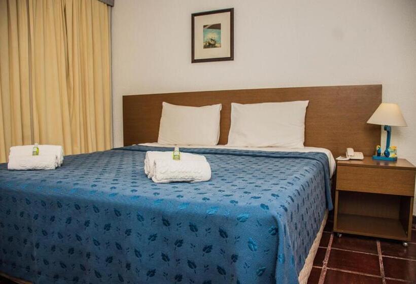 스탠다드 트리플 룸, Pierre  Itacuruçá