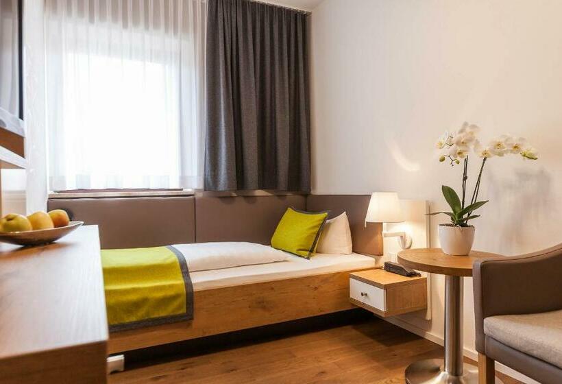 スタンダードシングルルーム, Restaurant Hansjakob