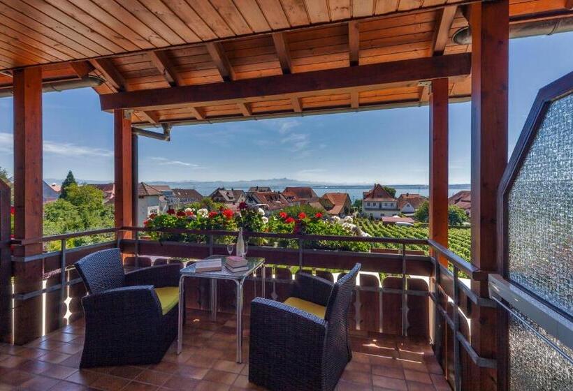 レイクビュースタンダードルーム, Restaurant Hansjakob