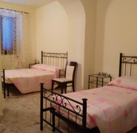 スタンダードトリプルルーム, Villa Rosamaria