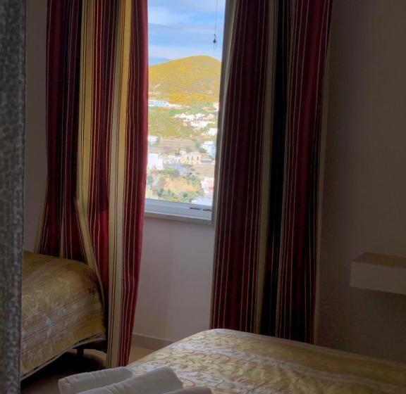 海景豪华三人间, Villa Adele Ponza