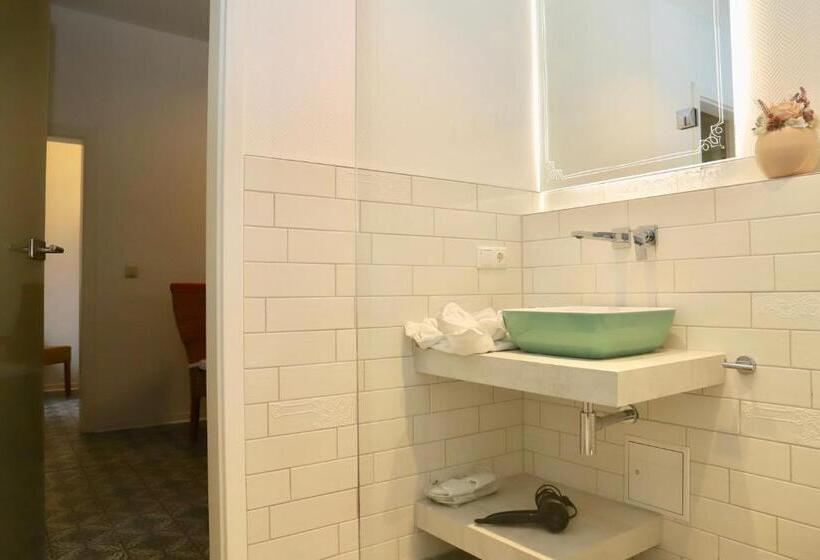 Apartament 3 Dormitoris, Haus Mönchgut