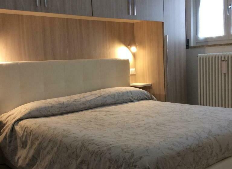 דירת חדר, Bed & Breakfast Sforza 19