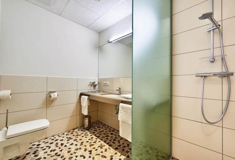 Quarto standard, 2050