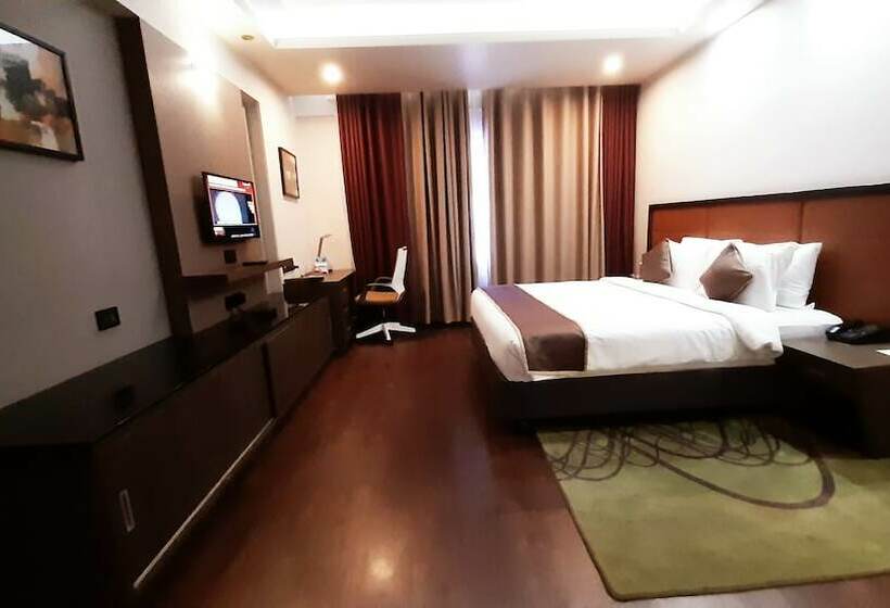 سوییت, Dimora Hotels And Resorts