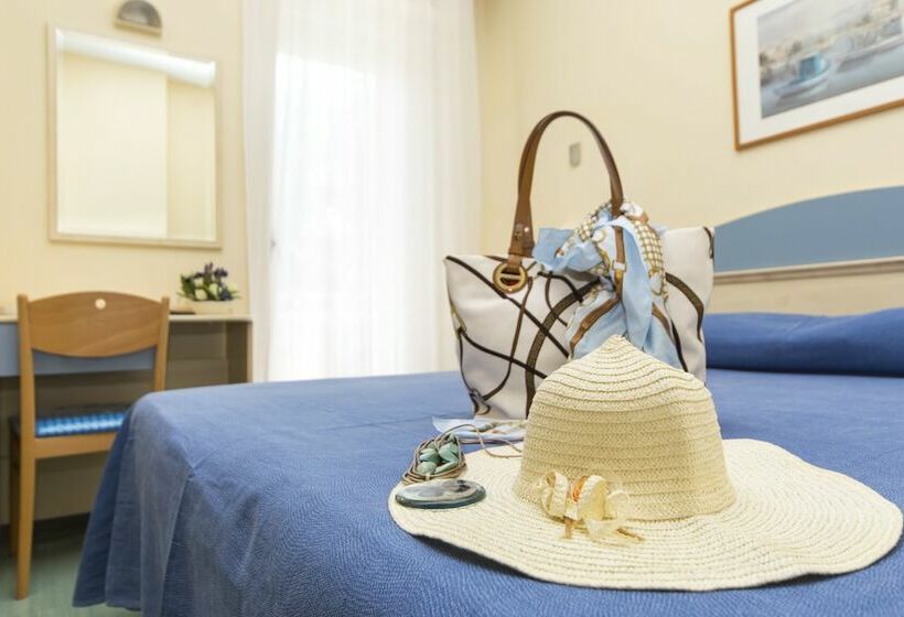 חדר אקונומי, Garden