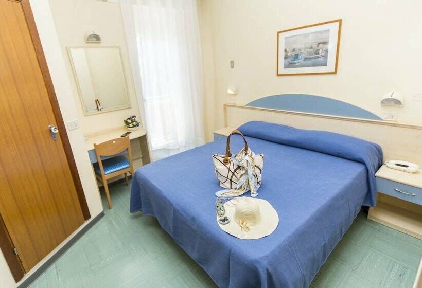 חדר אקונומי, Garden