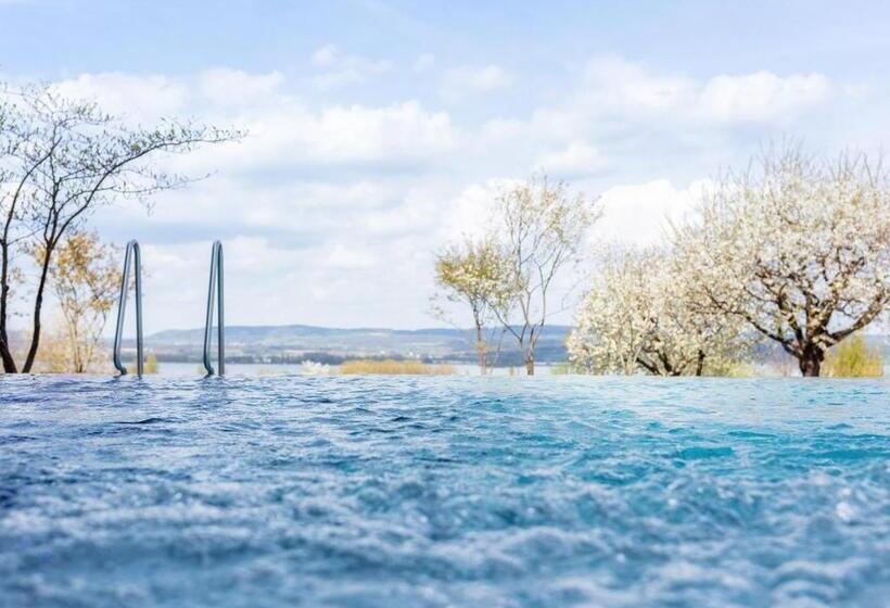 套房, Hirschen Horn