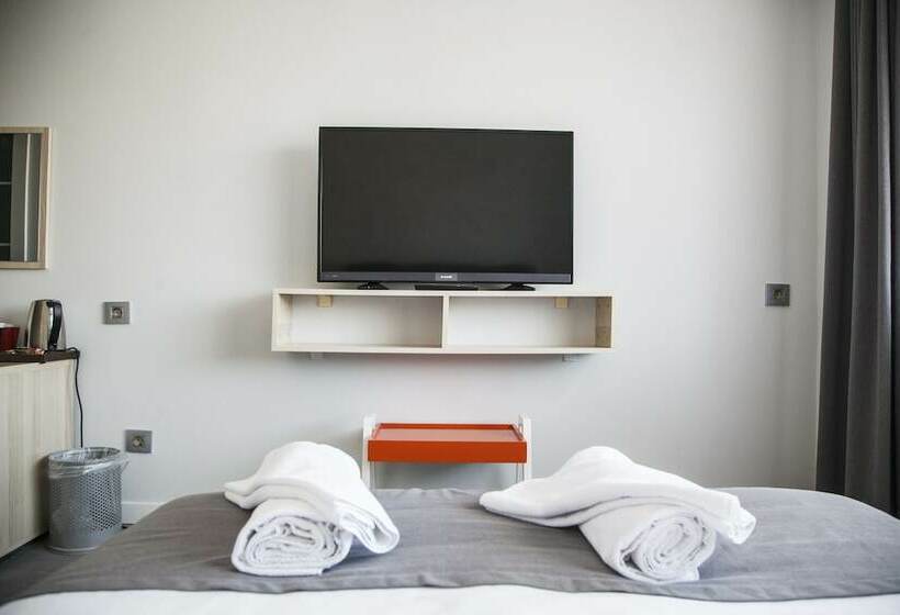 스탠다드 룸, Leto City