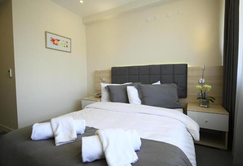 스탠다드 룸, Leto City