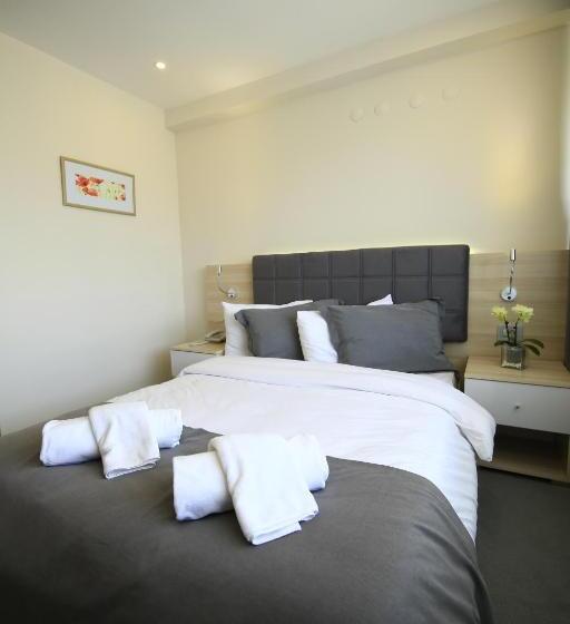 스탠다드 룸, Leto City