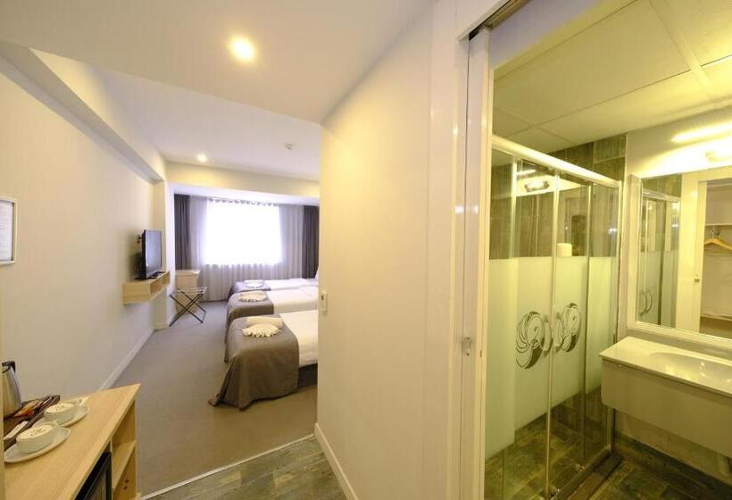 디럭스 룸, Leto City