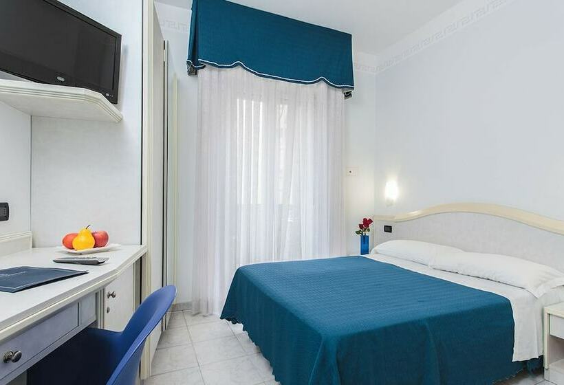 Pokój Standard, Oriente