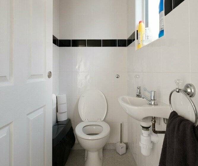 스탠다드 룸 공동 욕실, The Pickering Park