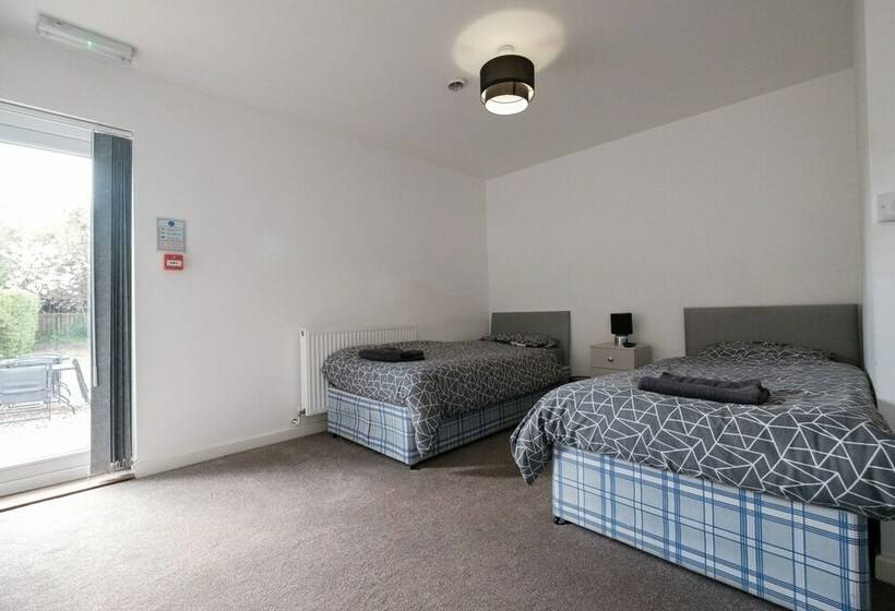 스탠다드 룸 공동 욕실, The Pickering Park