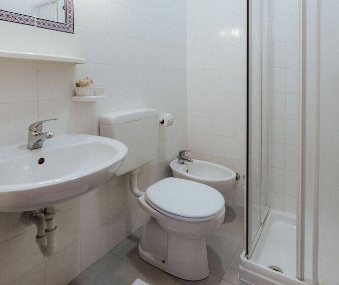 ベーシックトリプルルーム, Villa Franca