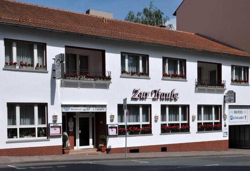 Номер Стандарт, Zur Traube