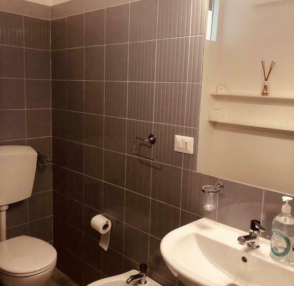 غرفة قياسية, All My Home