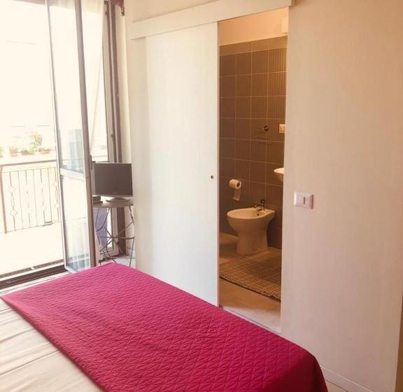 غرفة قياسية, All My Home