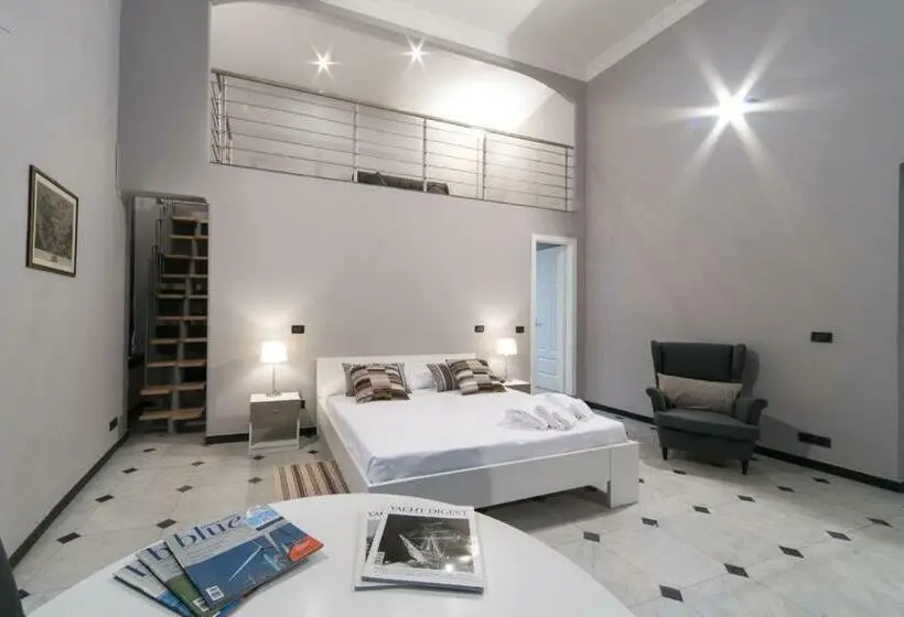 Standard Neljän Hengen Huone, Chiossone Suites