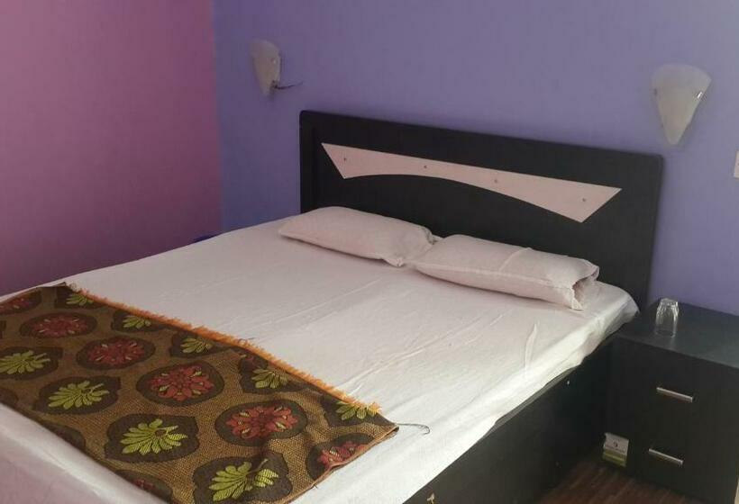 标准间, Asia Lodge