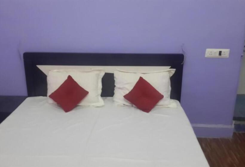 家庭间, Asia Lodge