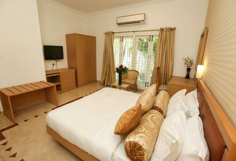 수피리어 룸, Avenue 11 Boutique Residences, Poes Garden Chennai