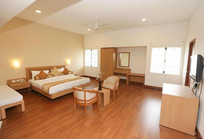 Люкс Superior, Avenue 11 Boutique Residences, Poes Garden Chennai