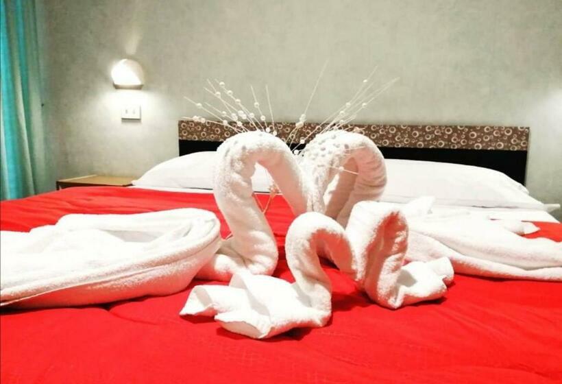 스탠다드 트리플 룸, Elvira Fiuggi