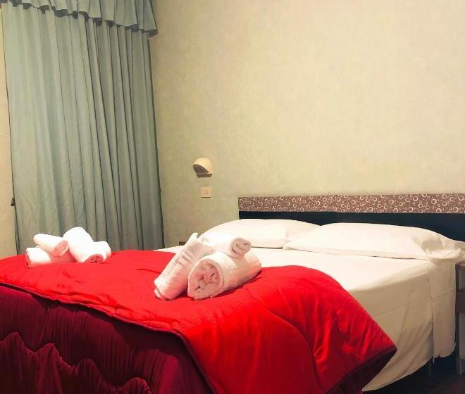 스탠다드 룸, Elvira Fiuggi