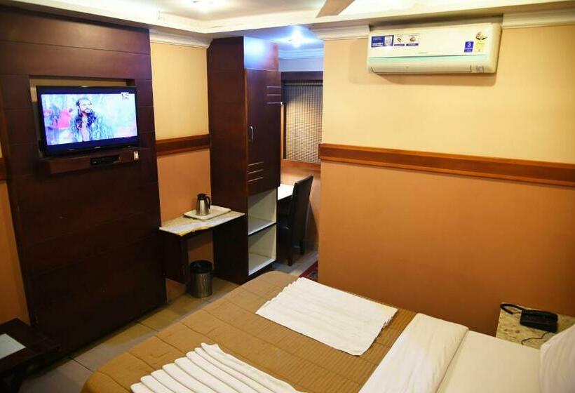 اتاق لوکس, Grand Choice