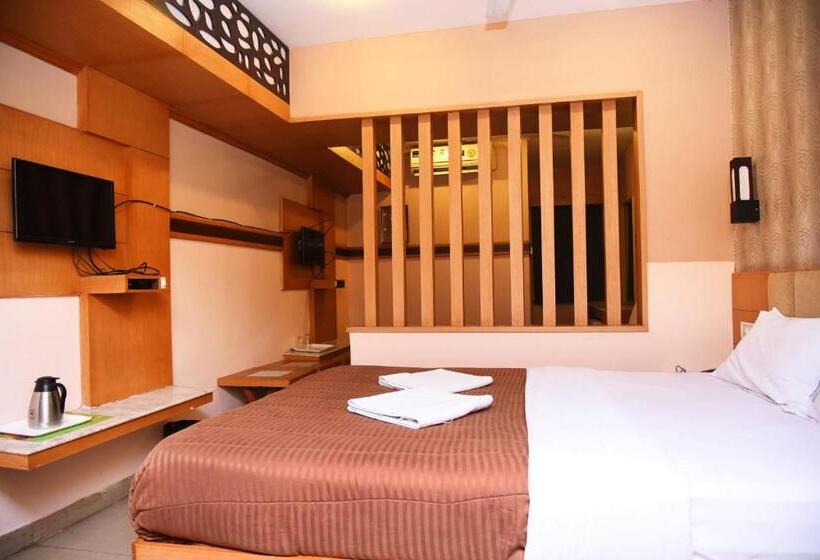 اتاق استاندارد چهار تخته, Grand Choice