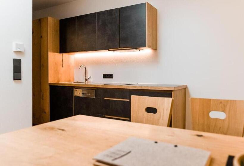 آپارتمان 1 خوابه با تراس, Joas Natur.hotel.b&b