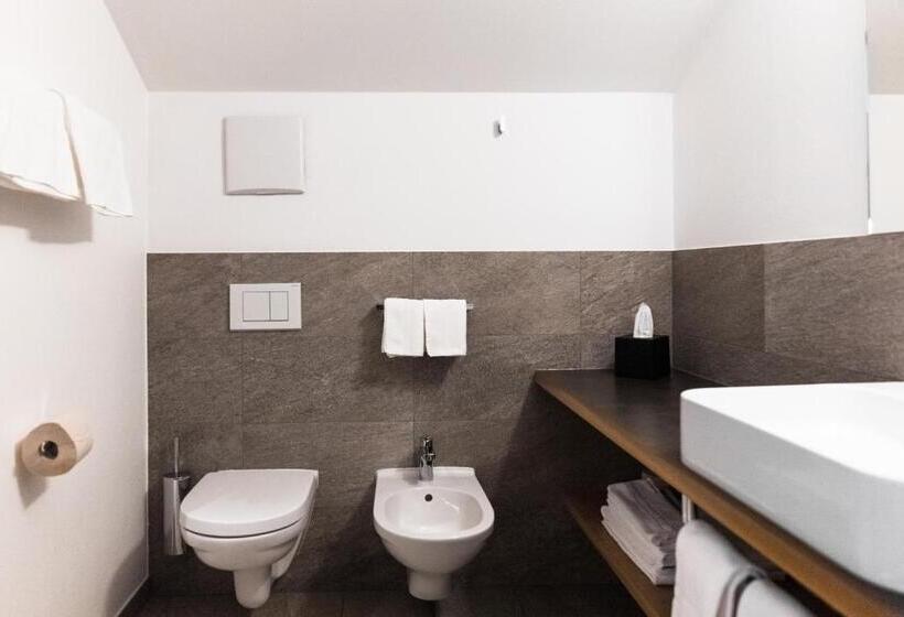 آپارتمان 1 خوابه با تراس, Joas Natur.hotel.b&b