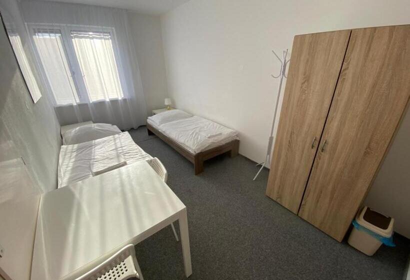 חדר סטנדרט חדר אמבטיה משותף, Ubytovna Kubra