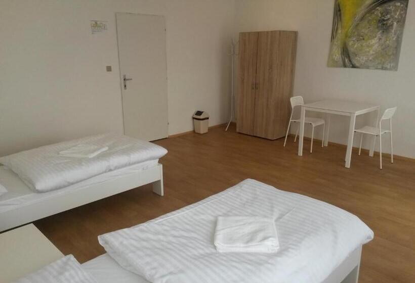 חדר סטנדרט חדר אמבטיה משותף, Ubytovna Kubra