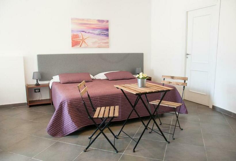 Standard Triple Room with Terrace, B&b La Scala