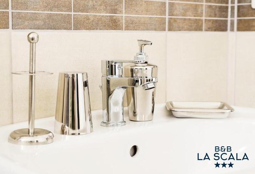 Standard Triple Room with Terrace, B&b La Scala