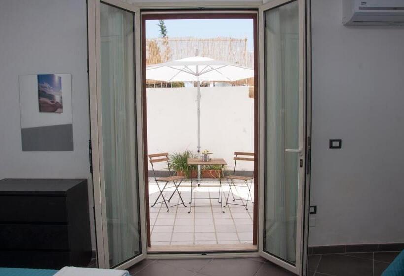 Standard Triple Room with Terrace, B&b La Scala
