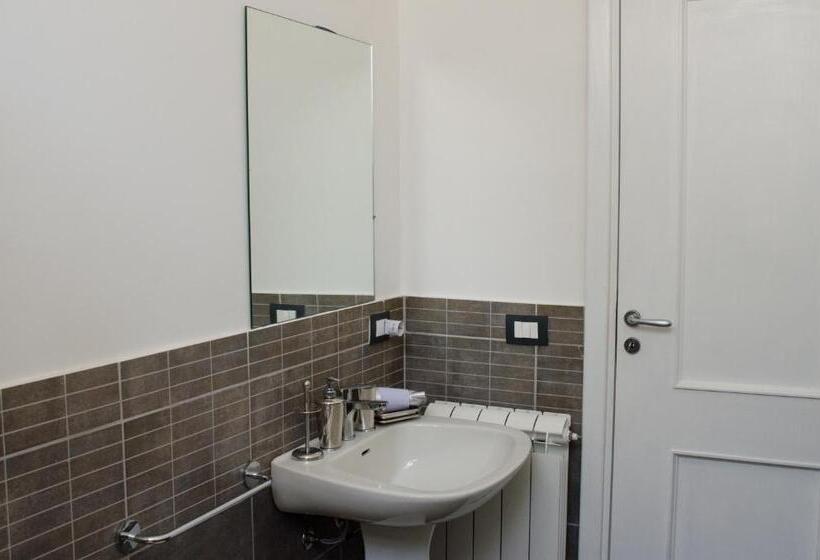 اتاق استاندارد چهار تخته, B&b La Scala