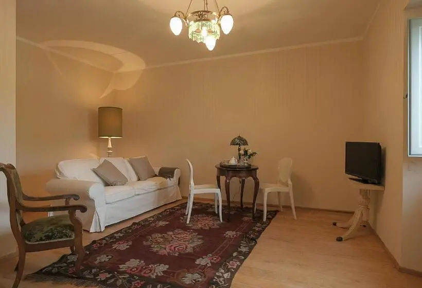 デラックスルーム, B&b Palazzo Mattei