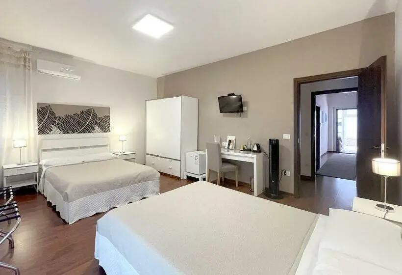 Standard Neljän Hengen Huone, B&b Villa Paradiso
