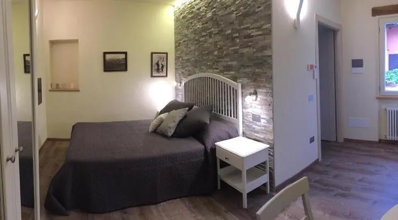 اتاق استاندارد, Borgo Inferiore 24