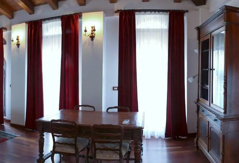 Sviitti, Casa Filaferro
